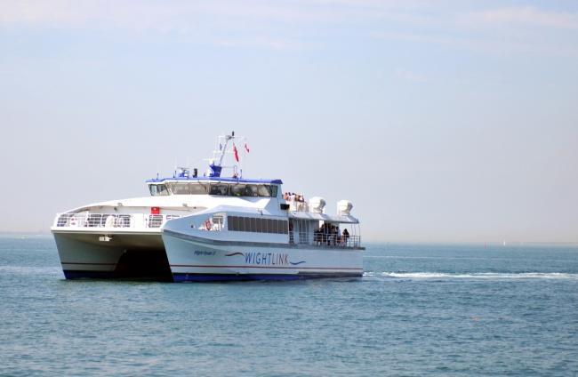 What is council’s view on Isle of Wight ferry routes?